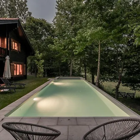 Pensión Prado Do Xisto - De Madeira A 7km De