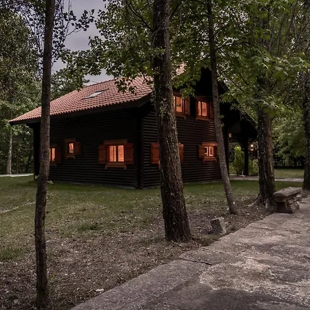 Prado Do Xisto - De Madeira A 7km De