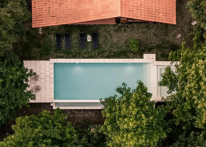 Гостевой дом Prado Do Xisto - Chale De Madeira A 7km De Брага