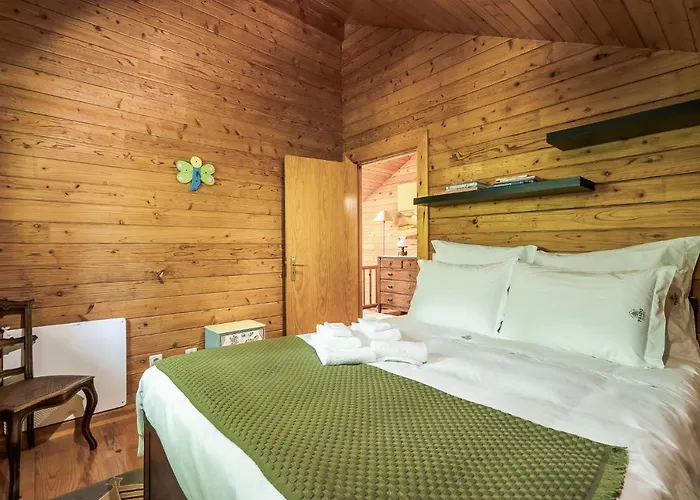 Prado Do Xisto - Chale De Madeira A 7km De Гостевой дом 4*