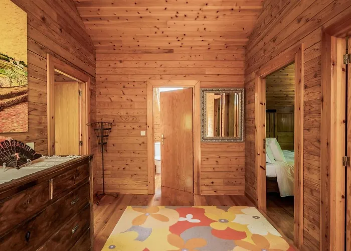 Konukevi Prado Do Xisto - Chale De Madeira A 7km De 4*